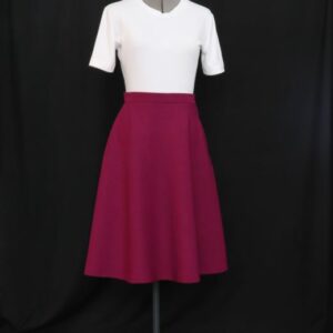 Flared skirt is PDF  pattern with  seam allowances . Skirt length approximately 24-1/4 inches (61.5 cm) . Skirt has side zipper. It "MUST HAVE" piece in your wardrobe. Any shirt will look good with this flared skirt. For any occasion.